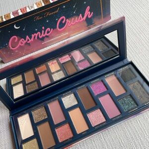 Too Faced Cosmic Crush out of this world eyeshadow Palette